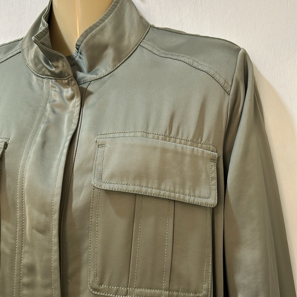 CHICO’S UTILITY JACKET WOMEN SIZE 8/10 OLIVE LONG SLEEVES - Picture 4 of 16